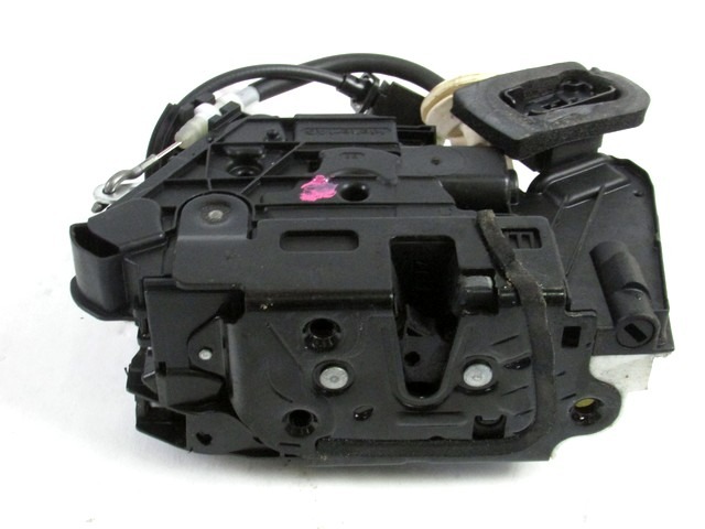 5K1837016B CHIUSURA SERRATURA PORTA ANTERIORE DESTRA VOLKSWAGEN GOLF 6 1.6 77KW 5P D 5M (2011) RICAMBIO USATO